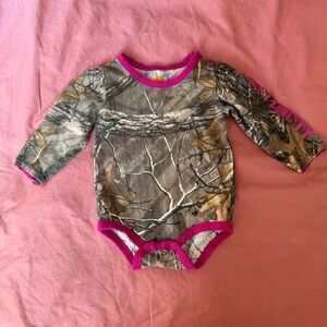 Carhartt Realtree Ruffle Pink Logo Long Sleeve Onesie 12M